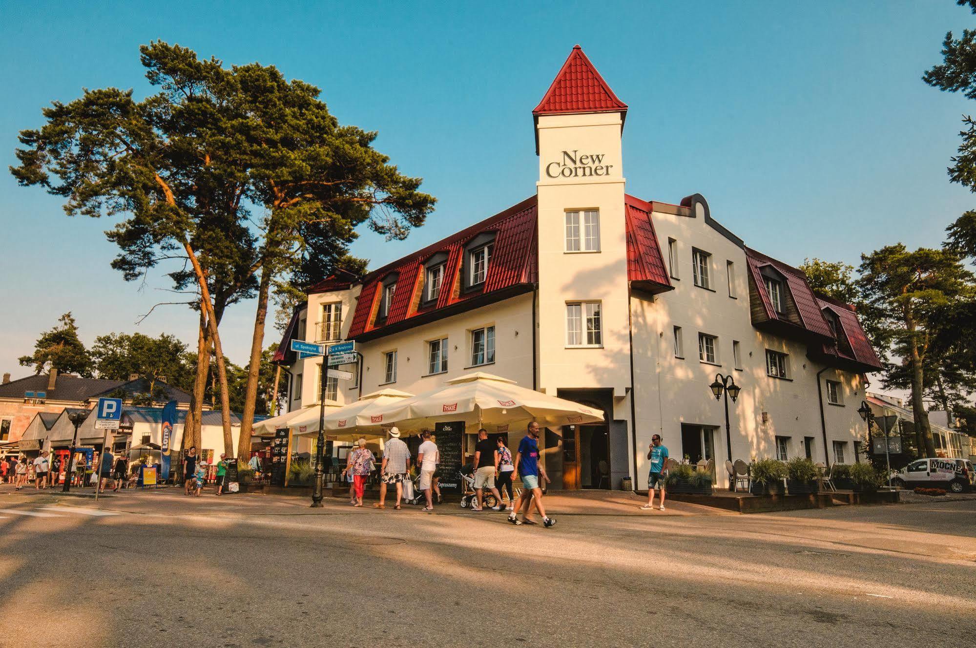 New Corner Hotel Niechorze Ngoại thất bức ảnh